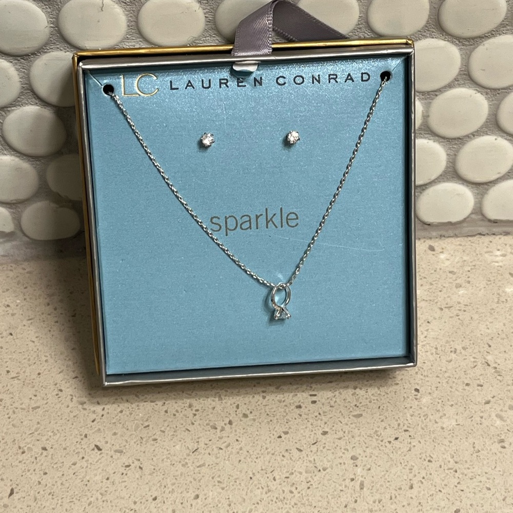 NWT LC Lauren Conrad Engagement Ring gift set